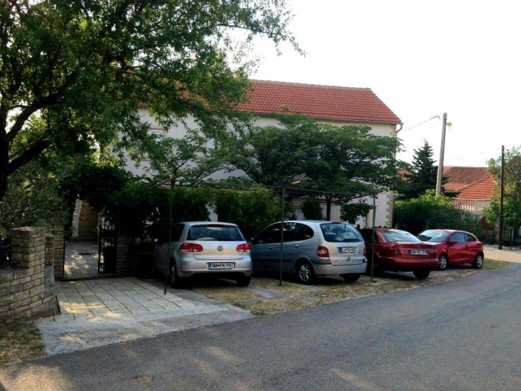 Happy 2bedroom Gornji Karin