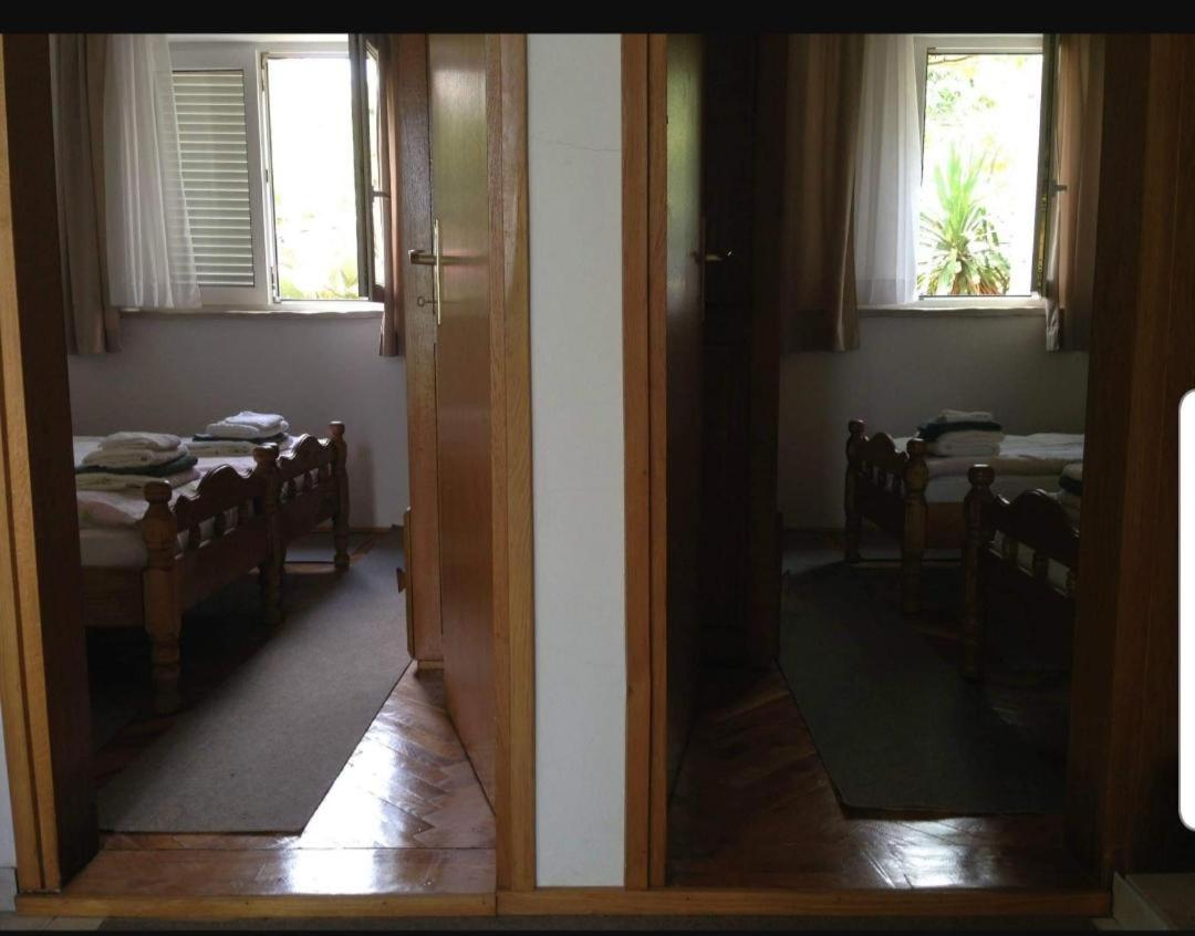 Happy 2bedroom Apartment Gornji Karin