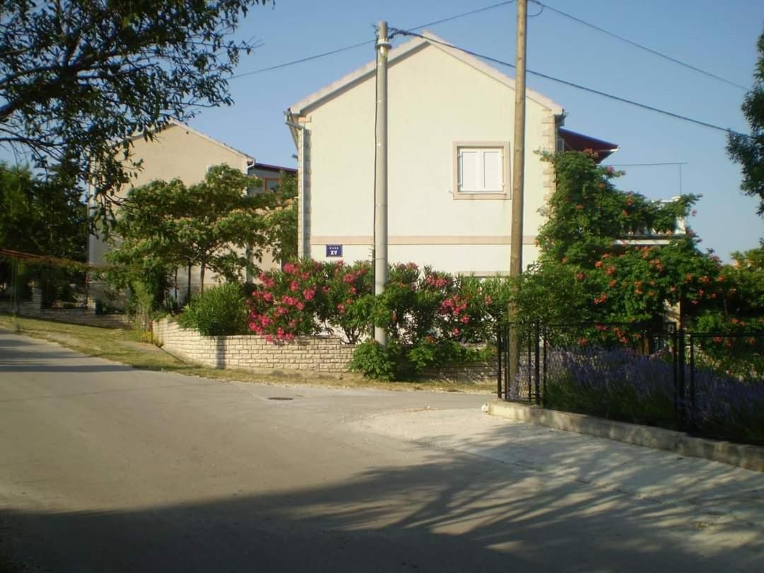 Happy 2bedroom Gornji Karin
