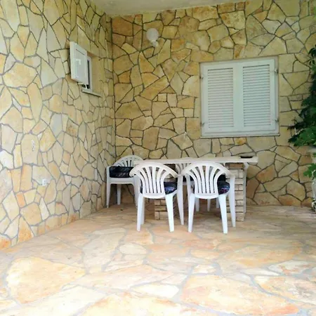 Happy 2Bedroom Apartments Gornji Karin Exterior photo